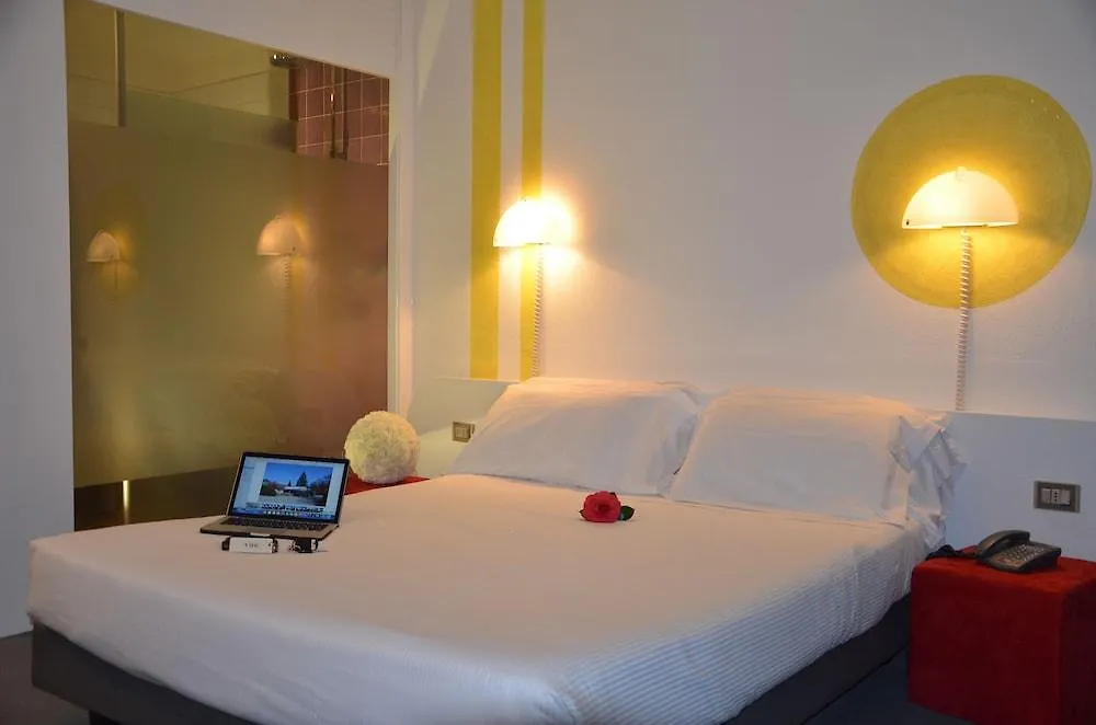Green Hotel Motel Vergiate